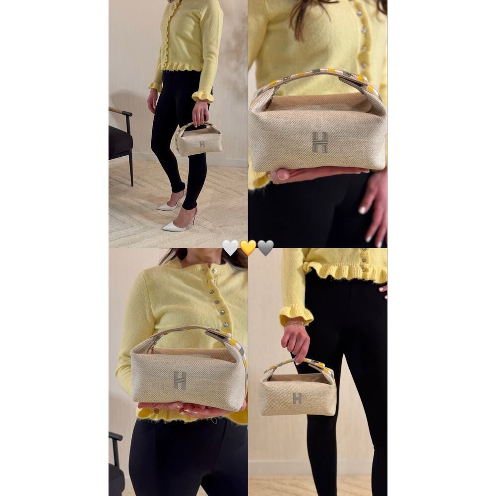 HERMES Wool Small Au Carre Bride-A-Brac Vanity Pouch Seigle Bag